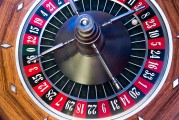 渤海銀行：2024年利息凈收入155.42億元 同比下降11.92%