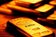 如何了解早間黃金紙黃金的市場(chǎng)情況這種市場(chǎng)情況如何影響投資策略？