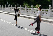 滑板游戲——一場(chǎng)無盡的夏日狂歡！，盡情享受夏日滑板樂趣，一次無盡的狂歡之旅