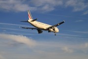 關(guān)注！C919飛機(jī)今晚交付！中航系應(yīng)聲大漲，國防軍工ETF（512810）逆市漲1.18%終結(jié)8連陰！