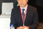 愛康集團(tuán)創(chuàng)始人、董事長兼CEO張黎剛出席年度管理大會