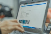 電信共享流量網(wǎng)站登錄攻略，輕松享受流量共享樂趣