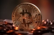 玩游戲也能獲得虛擬貨幣？，游戲賺錢新途徑，虛擬貨幣概念及應(yīng)用