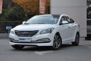 購車時需要考慮哪些重要的安全因素？