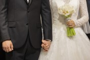 準爸爸夢到老婆生女兒的寓意與解讀，準爸爸夢到老婆生女兒的寓意與解析
