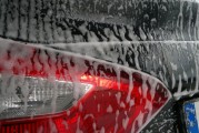 兒童洗車游戲免費下載 - 一個讓孩子們在玩耍中學習汽車保養(yǎng)的好方法，兒童洗車游戲，寓教于樂，讓孩子輕松掌握汽車保養(yǎng)知識