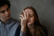 夢魘之影，當(dāng)夢境與自殺交織，夢魘之影，夢境與自殺的交織之謎
