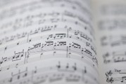 夢(mèng)中的鈴鐺聲，一曲心靈的交響，夢(mèng)中的鈴鐺聲，心靈的交響曲