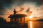 夢(mèng)中的時(shí)光隧道，與去世姥爺?shù)脑俅五忮耍瑝?mèng)中的時(shí)光隧道，與去世姥爺?shù)脑俅五忮? title=
