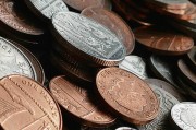 如何通過倉位控制策略在黃金交易中降低風(fēng)險(xiǎn)？這些策略的實(shí)際應(yīng)用效果如何？