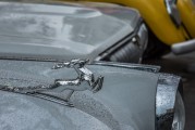 如何正確使用汽車杯架？這種設(shè)計(jì)有哪些實(shí)用功能？
