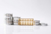 如何評估基金的投資策略是否有效？