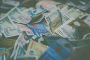 法國使用的貨幣及其在全球經(jīng)濟(jì)中的地位是什么？這種貨幣如何影響國際貿(mào)易和投資？