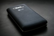 手機(jī)微信如何通過QQ注冊微信賬號，簡單步驟全解析，QQ輕松變身微信，注冊微信賬號的便捷QQ攻略