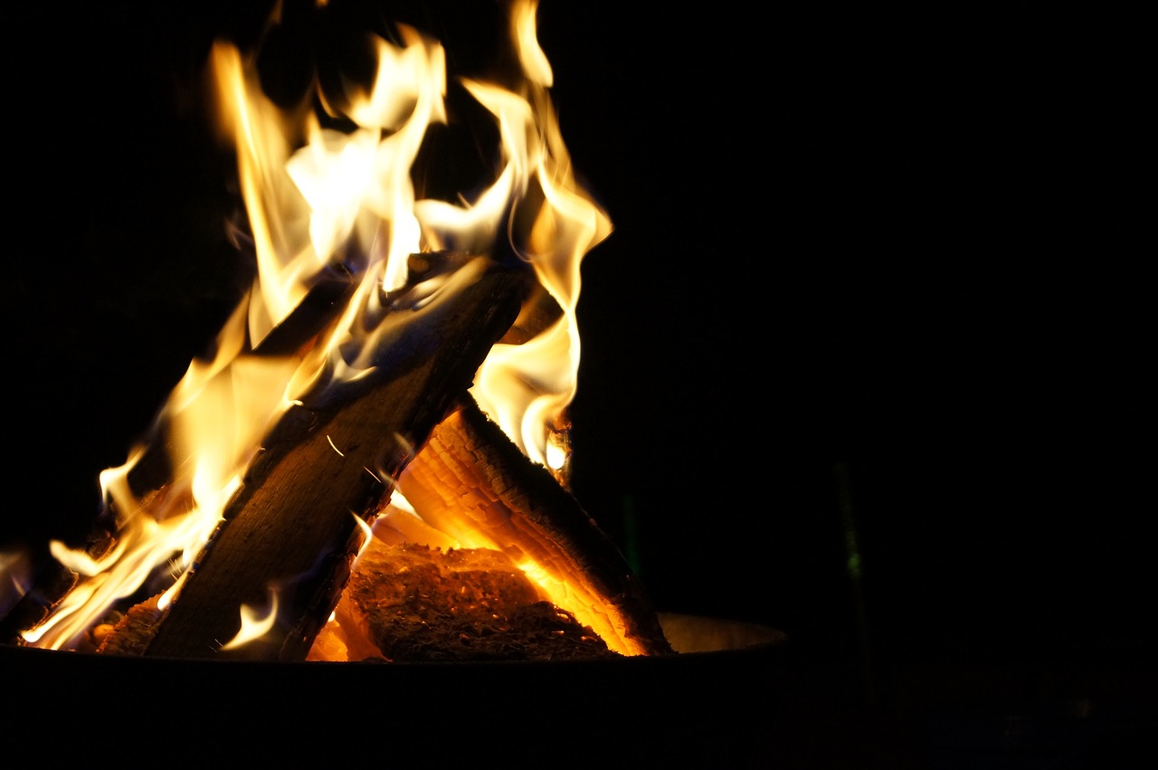 夢(mèng)中的火焰，一次情緒的覺(jué)醒
