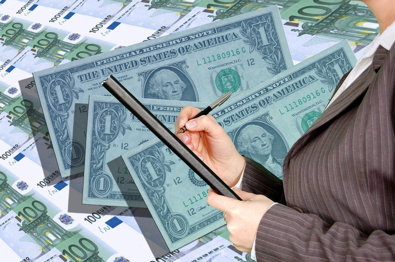 如何理解黃金的計量單位及其在交易中的應(yīng)用？這些單位如何影響投資決策？