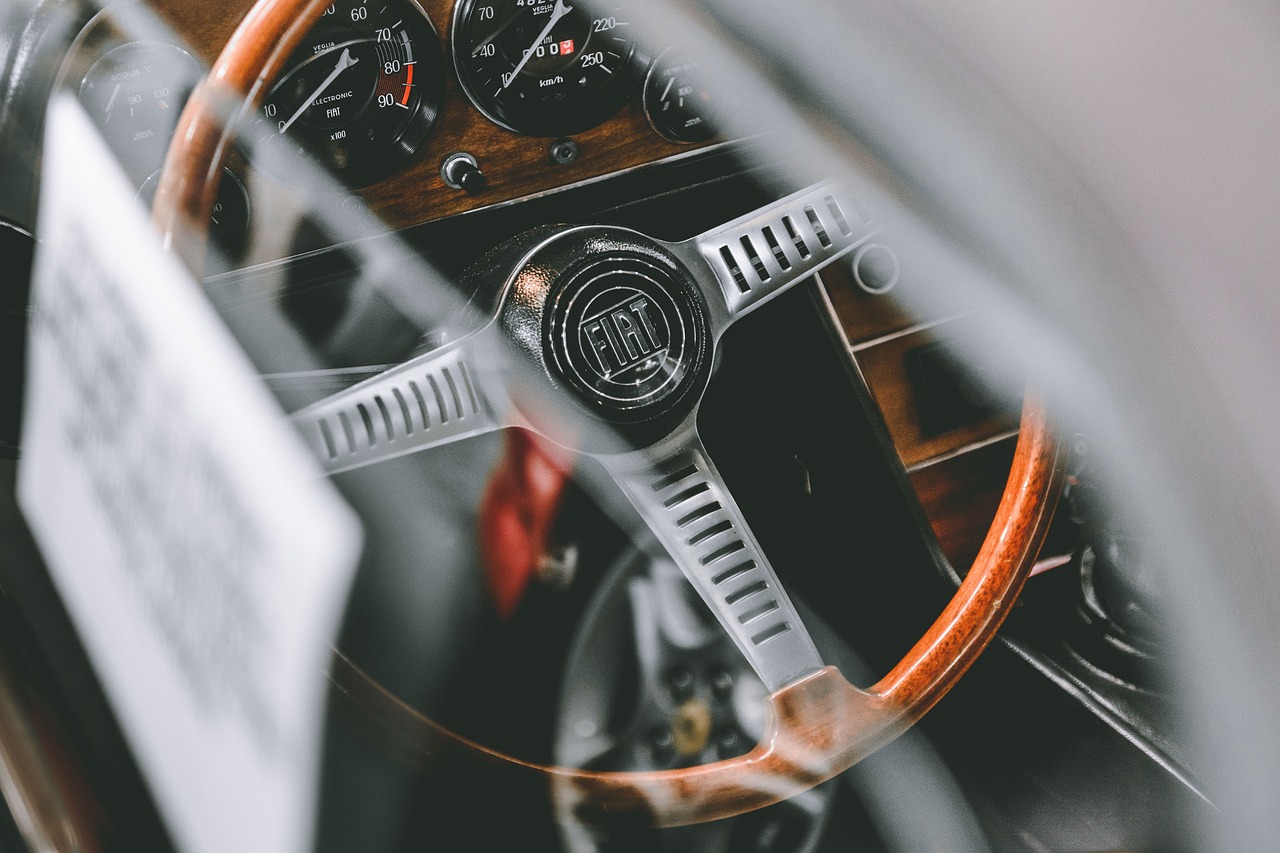 無車也能注冊(cè)網(wǎng)約車平臺(tái)？揭秘網(wǎng)約車注冊(cè)流程與技巧
