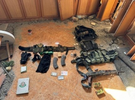 美媒最新爆料！以色列法醫(yī)透露辛瓦爾死因為“頭部中彈”！以軍宣布：辛瓦爾保鏢死亡