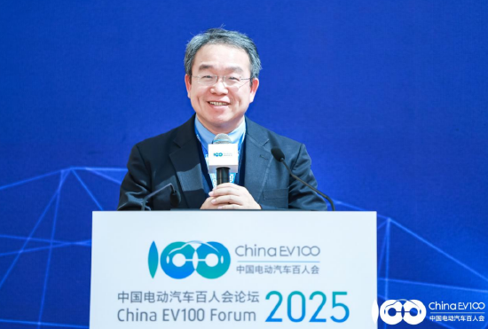 科盛科技蔡宏銘：高分子數(shù)據(jù)庫可以優(yōu)化工藝條件