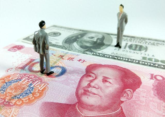 關(guān)稅沖擊下再顯韌性，人民幣匯率趨穩(wěn)走勢不改