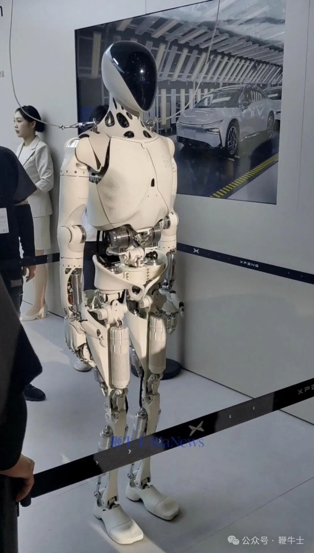 上海車展「車?！贡P點(diǎn)：小鵬機(jī)器人吸睛，比亞迪派出悟空